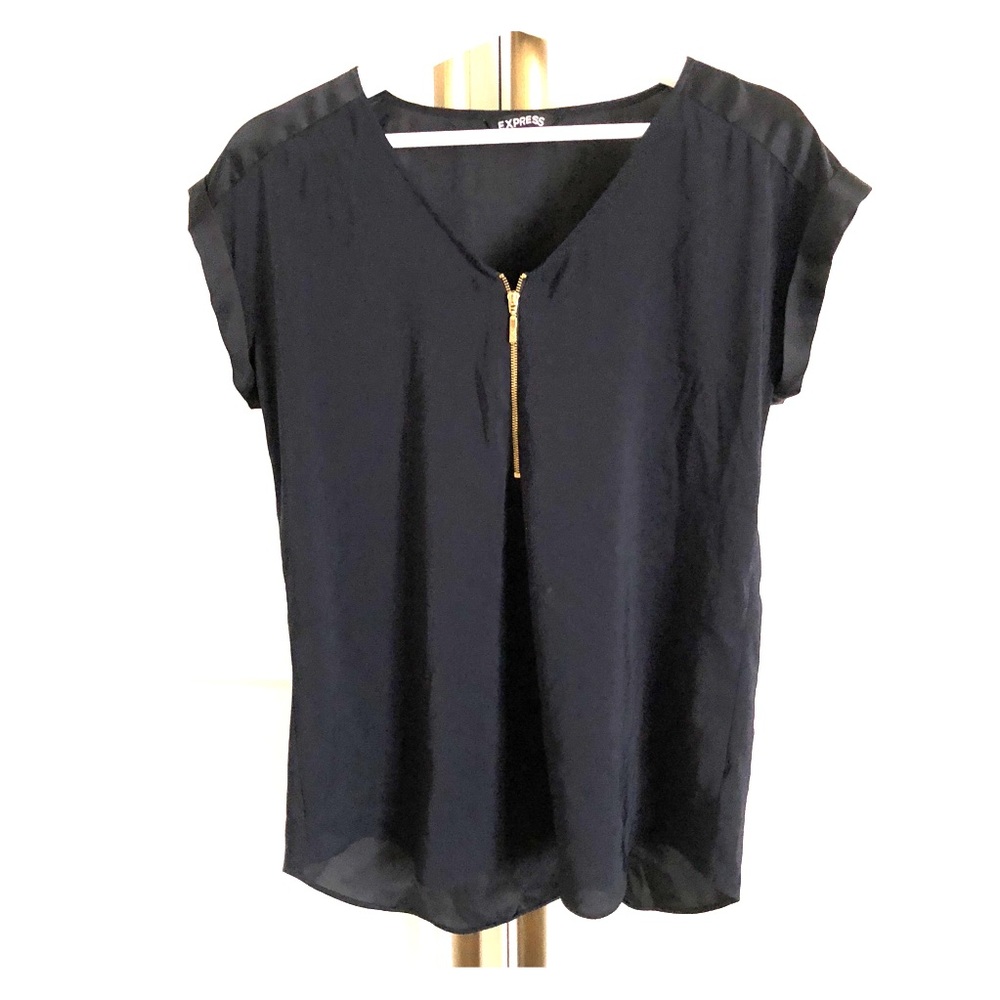 Bundle of Express Blouses (Nursing Friendly)